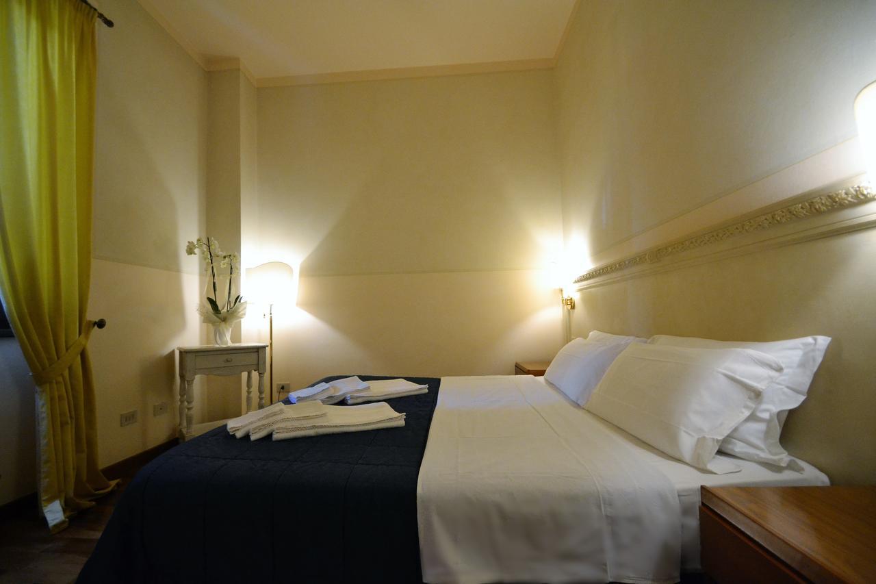 Hotel Posta เชชินา ภายนอก รูปภาพ