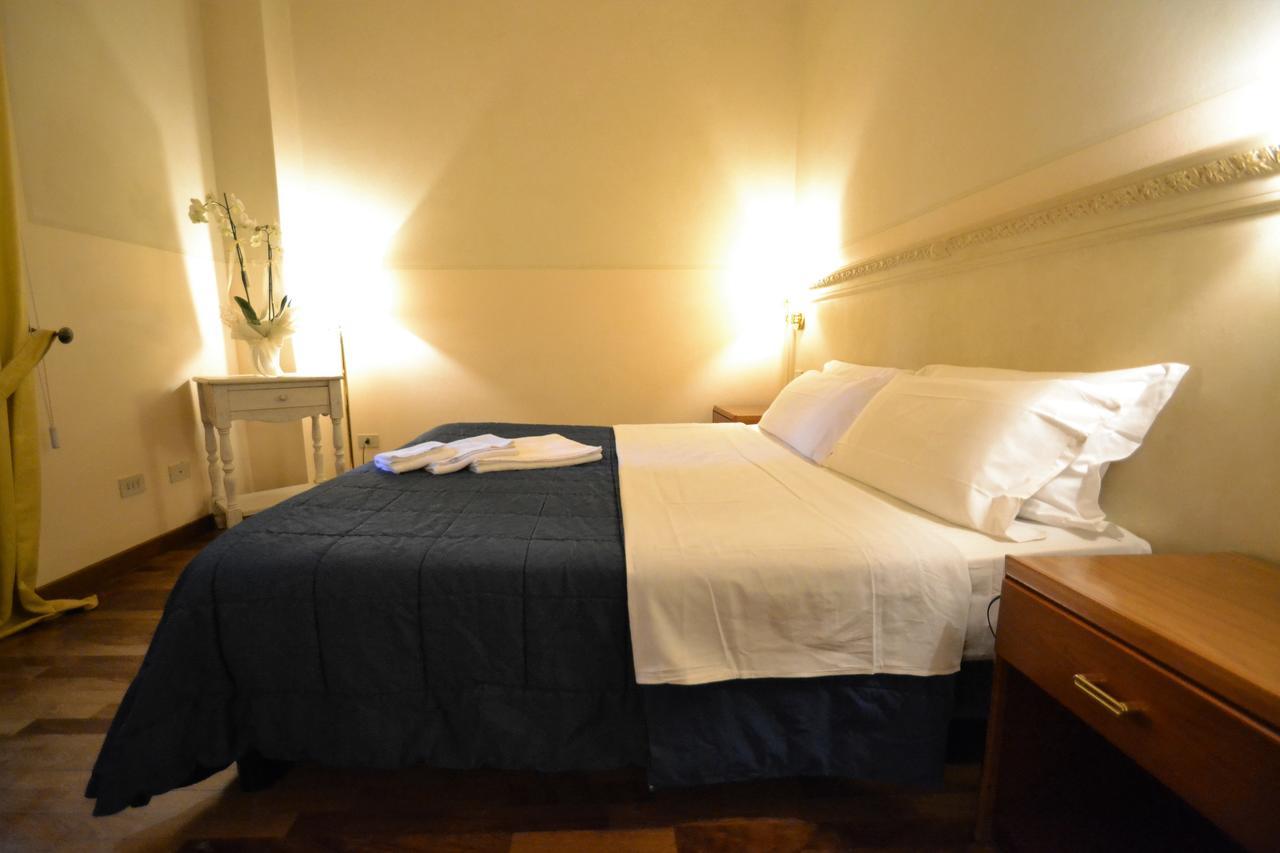 Hotel Posta เชชินา ภายนอก รูปภาพ