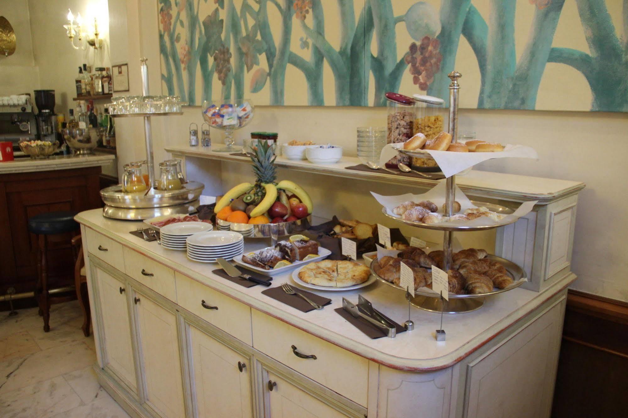 Hotel Posta เชชินา ภายนอก รูปภาพ